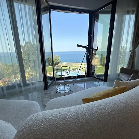 Premium! Skyline Panorama Full Sea View, Pool, Sauna, Free Parking! Warna